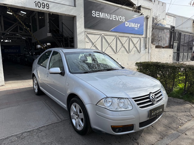 VOLKSWAGEN BORA TRENDLINE SKY 2.0 MT