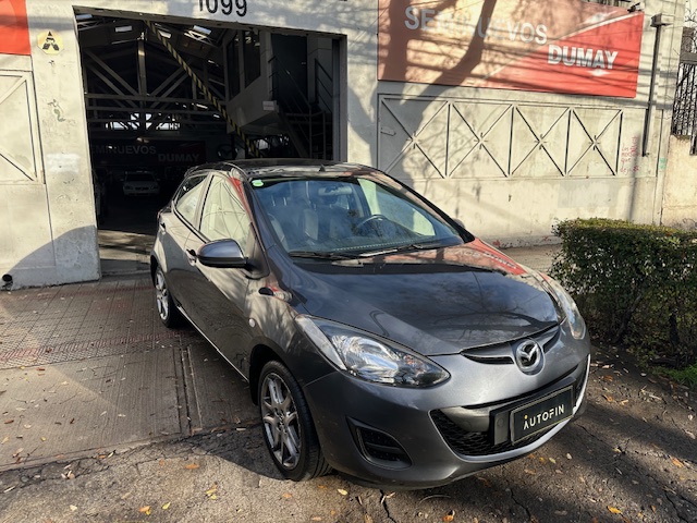 MAZDA 2 HB V 1.5 MT 